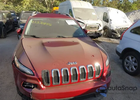 2017 Jeep Cherokee Latitude 4X4 from USA, damaged, VIN 1C4PJMCB1HW505103